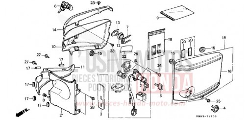 COUVERCLE LATERAL/JEU DE CLEF VT1100CR de 1994